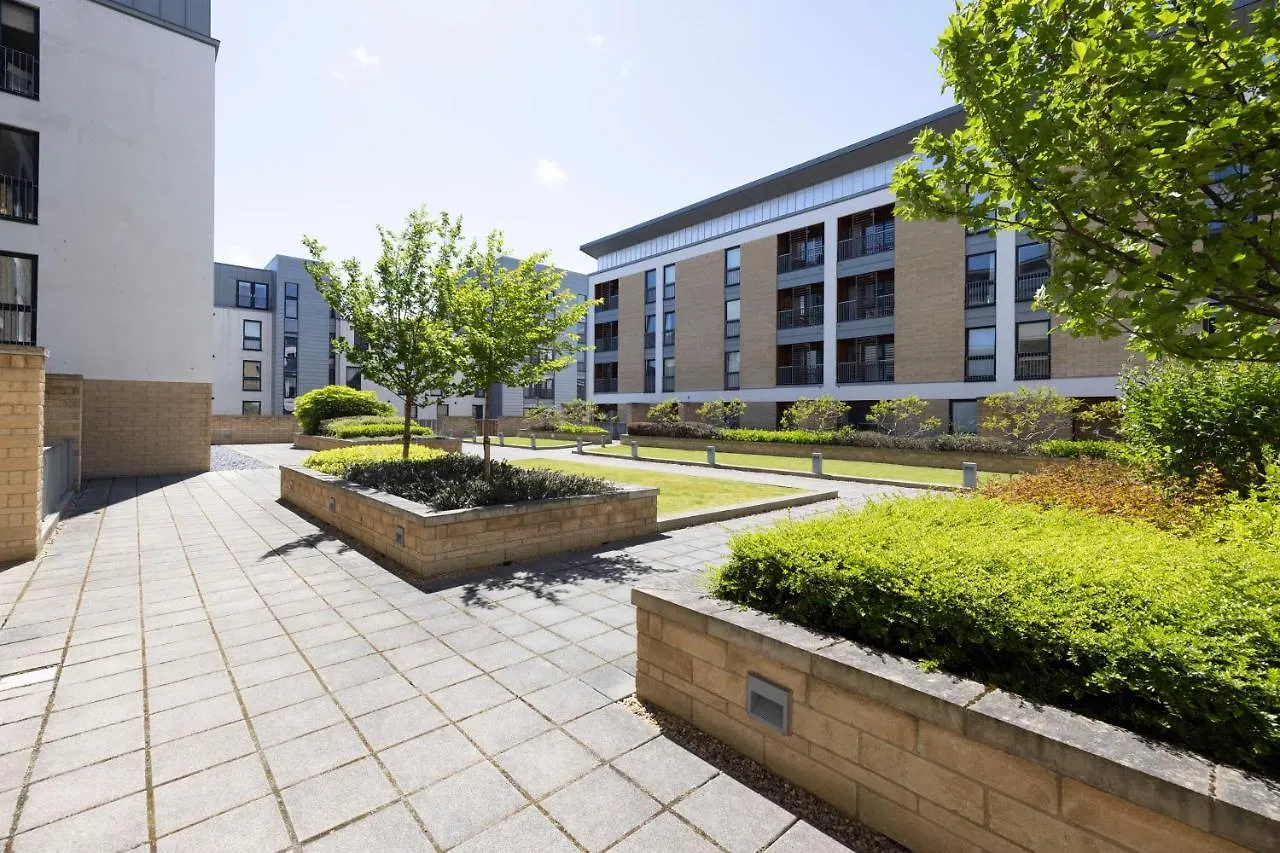 Apartment Joivy Modern 2 Bed Flat Near Inverleith Park, With Terrace And Free Parking Edinburgh