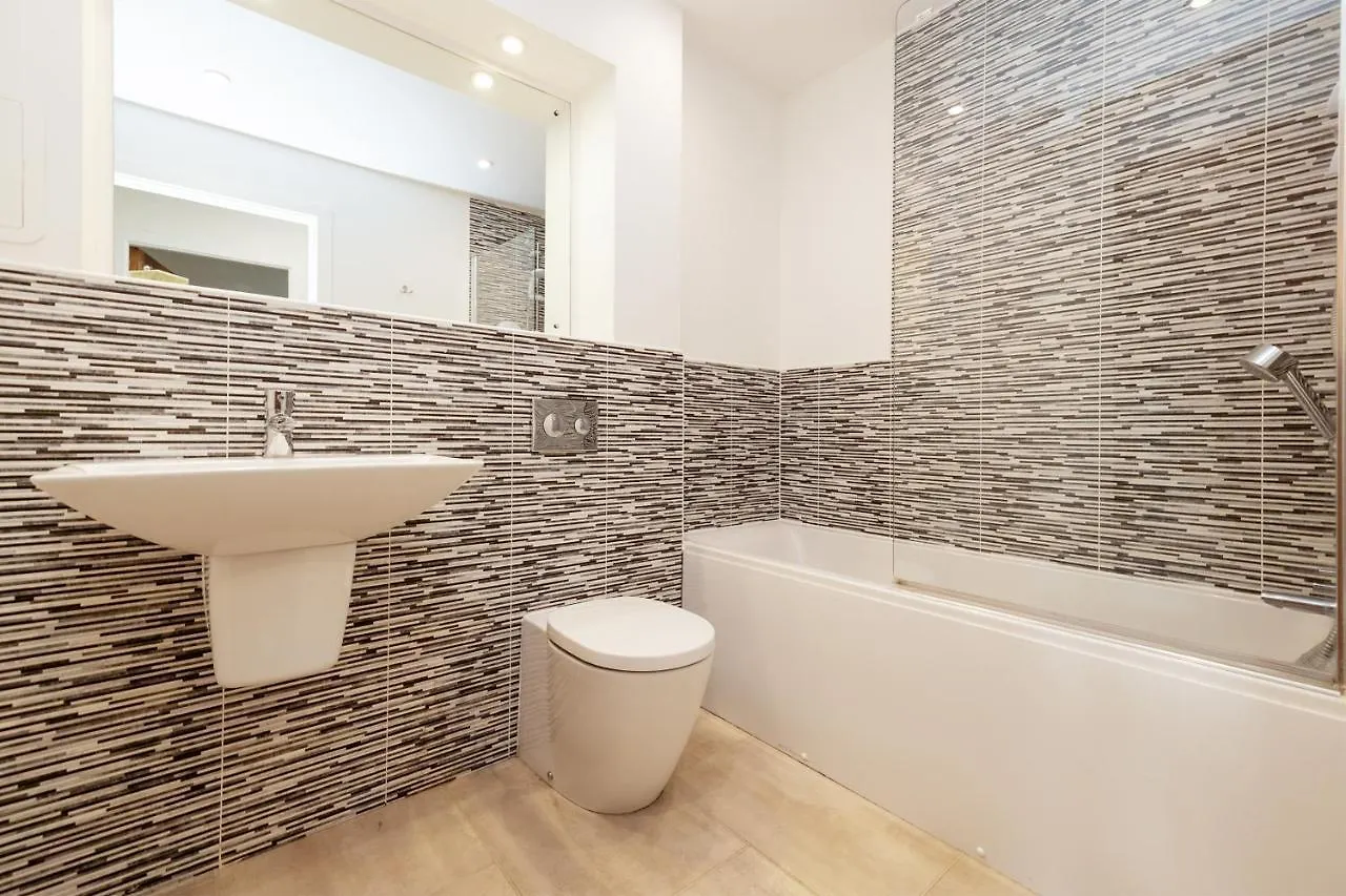 Apartment Joivy Modern 2 Bed Flat Near Inverleith Park, With Terrace And Free Parking Edinburgh