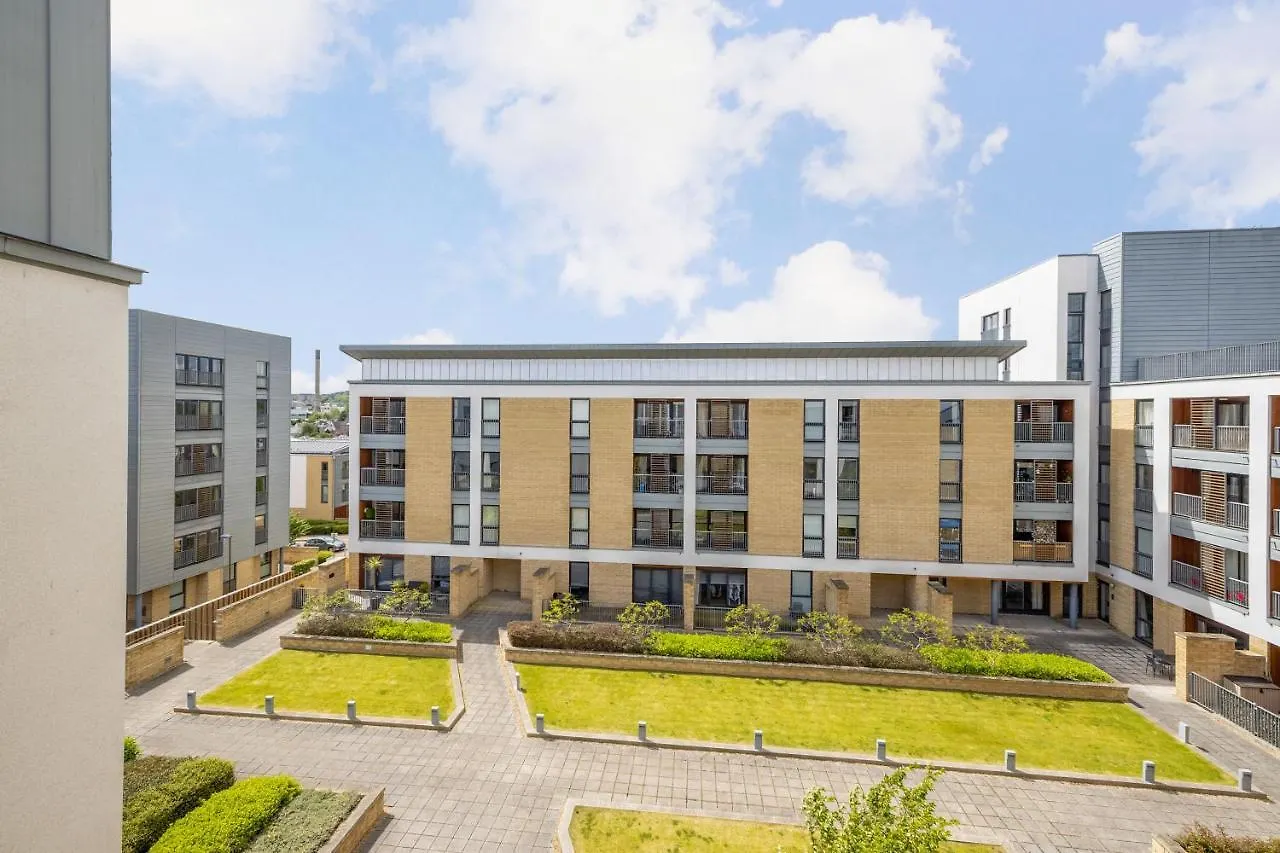 Joivy Modern 2 Bed Flat Near Inverleith Park, With Terrace And Free Parking Edinburgh 0*,