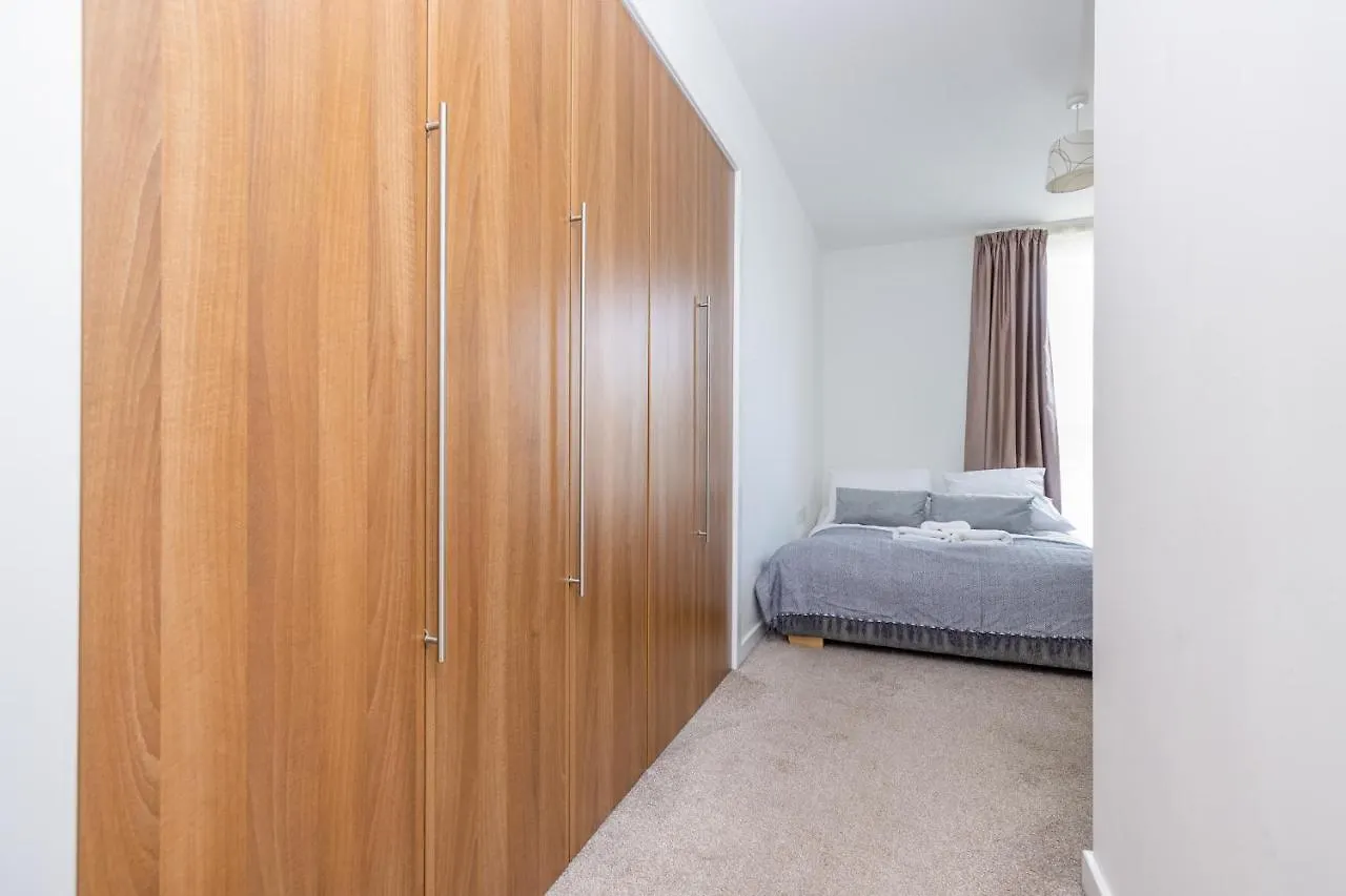 Joivy Modern 2 Bed Flat Near Inverleith Park, With Terrace And Free Parking Edinburgh United Kingdom